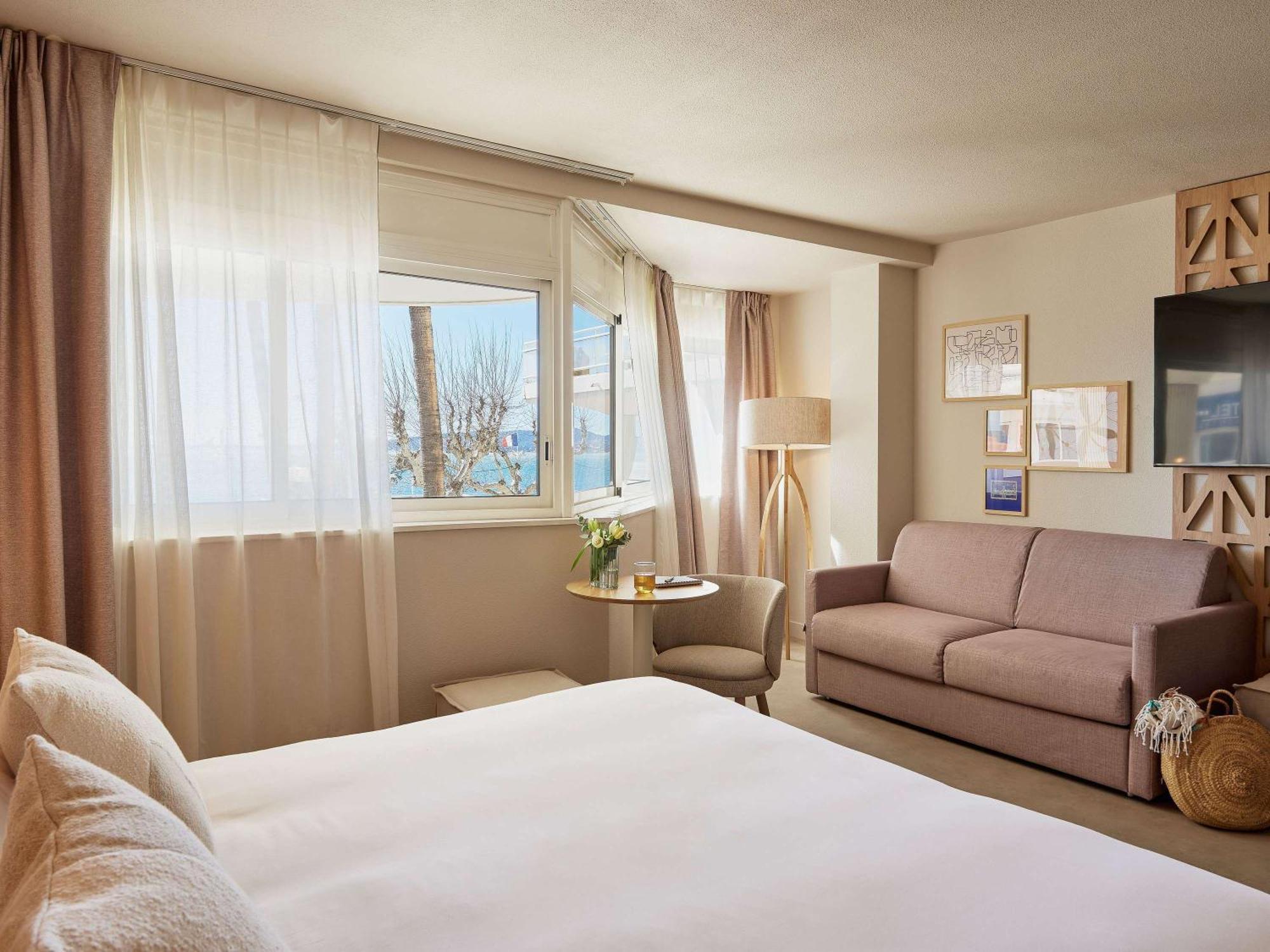 Mercure Saint Raphael Centre Plage Buitenkant foto